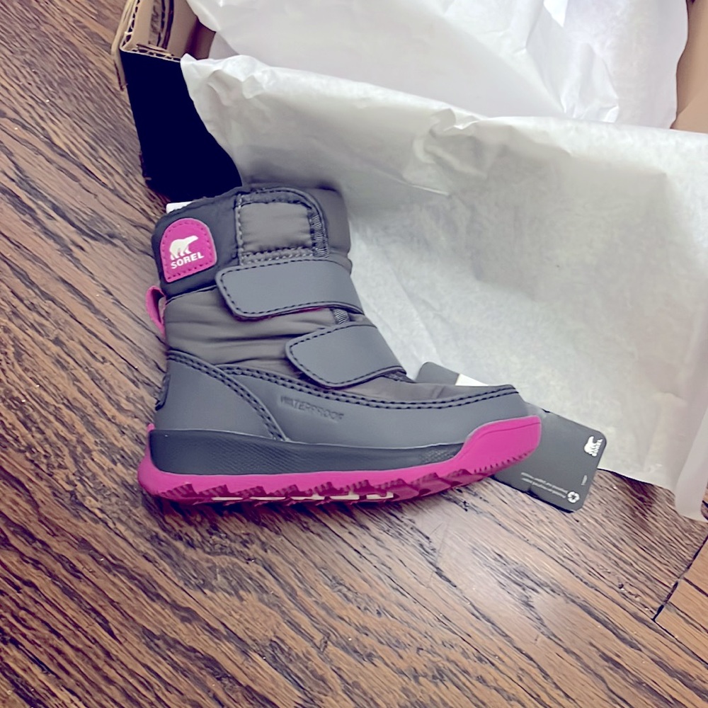 NWT Pink Sorel Whitney Snow Boots
